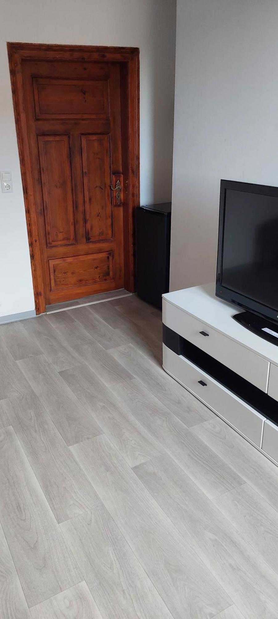 Apartmán Zu Hause Auf Zeit Bei Marion Bobbau Exteriér fotografie
